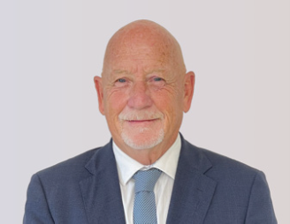 Dr Neil Barns